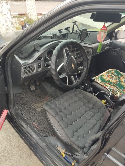 Nexia 2 2009 sotiladi