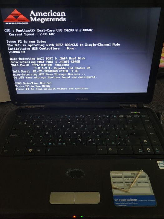 Продам ноутбук на запчасти Asus