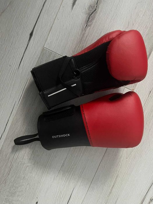 Vand sax de box cu manusi SAC DE BOX 14 KG ROȘU - OUTSHOCK Decathlon