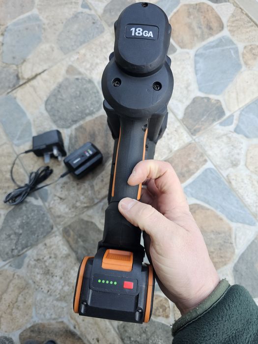 Pistol Cuie WORX  nitro Force