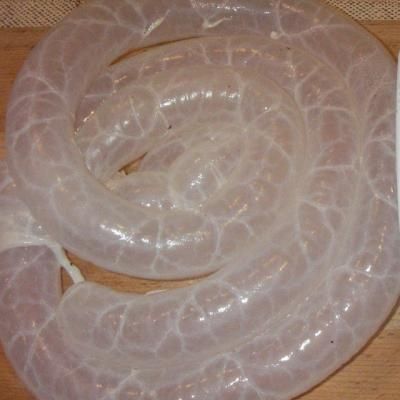 Натуральная колбасная оболочка, черевы, кишки.