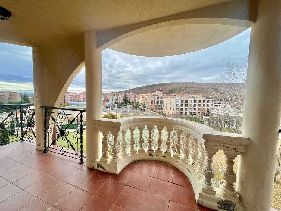 Продава се Двустаен апартамент в к.к. Елените - 86 кв.м за 663 €/кв.м - Снимка #8