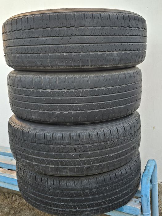 Triangle 235/60 R18