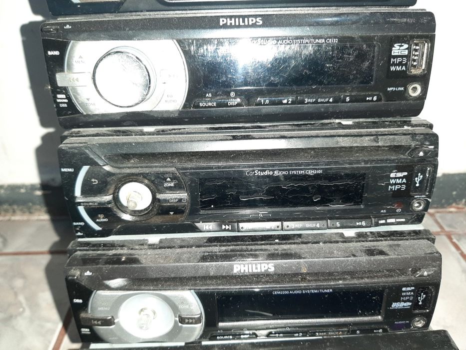 Vind casetofoane auto