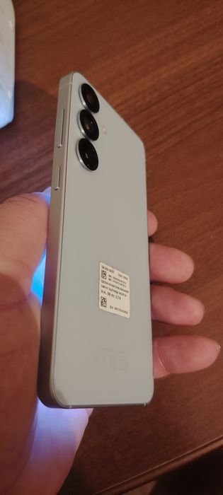 Samsung S25 12/128gb