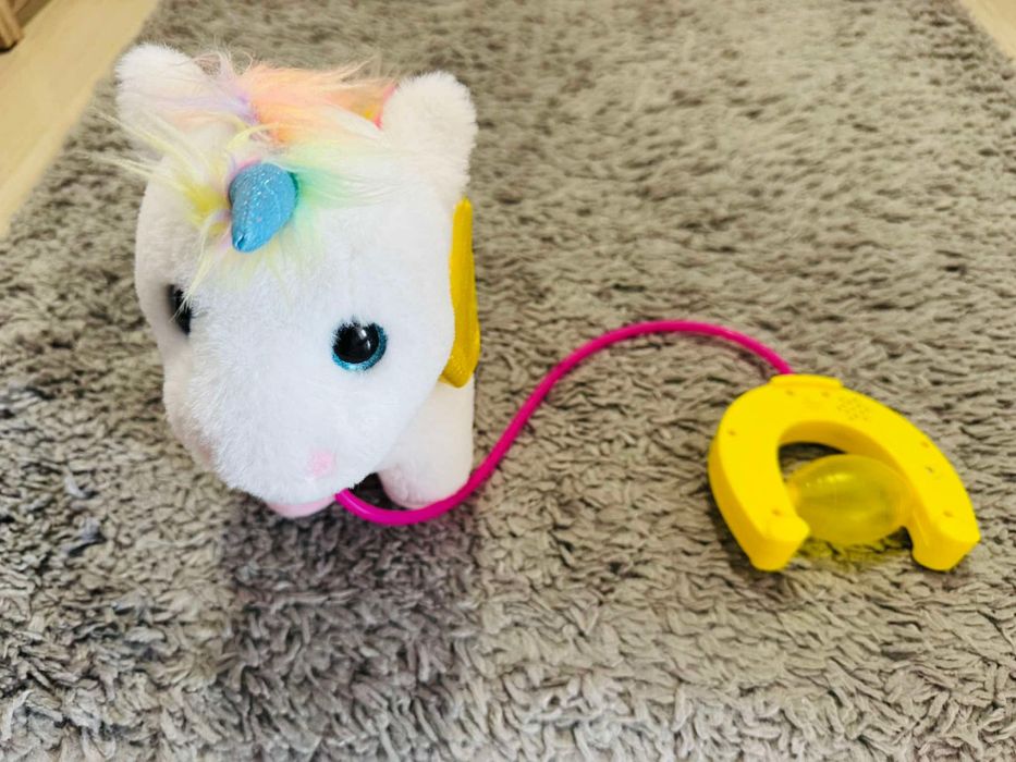 Детска играчка еднорог