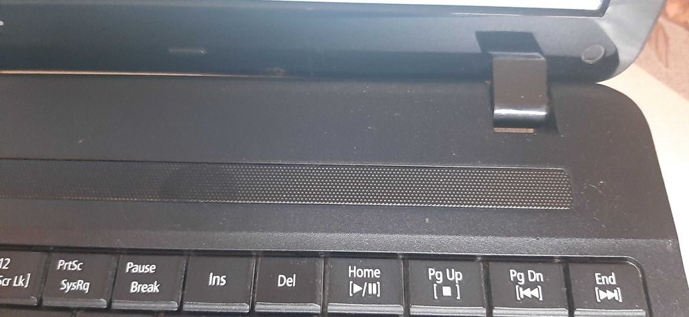 Лаптоп Acer Aspire e1 seria