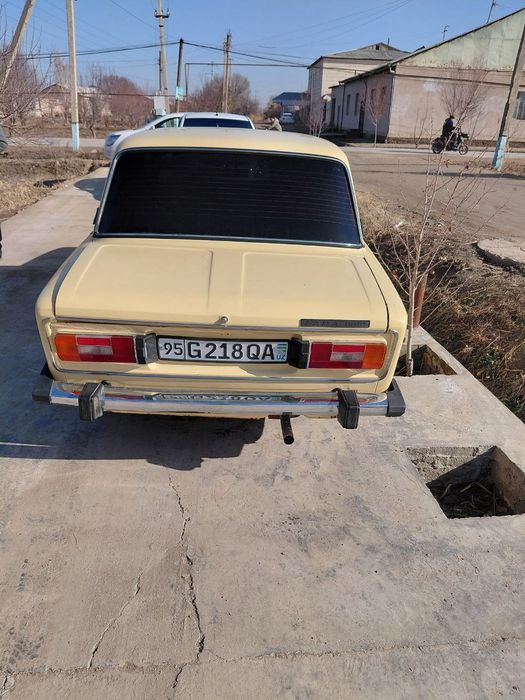 Moshina xolati yaxshi 011 mator 4 talik 
65lik prapani bor dakumentda
