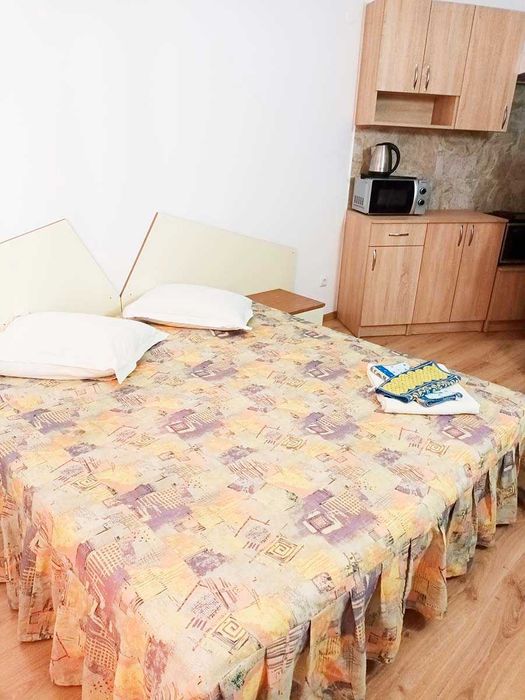 Дава се под наем Едностаен апартамент в к.к. Св.Св. Константин и Елена - 36 кв.м за 306 € - Снимка #5