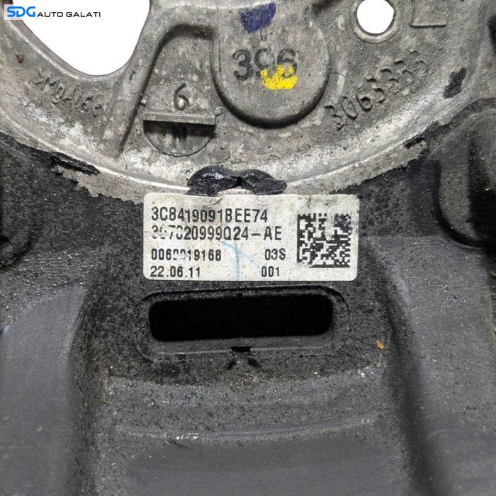 Volan din Piele in 3 Spite Volkswagen Passat B6 2005 - 2010 Cod 3C8419091B 3C8959537D [L9135]