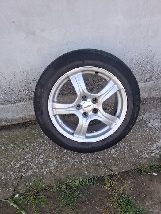 Vând roată de rezervă