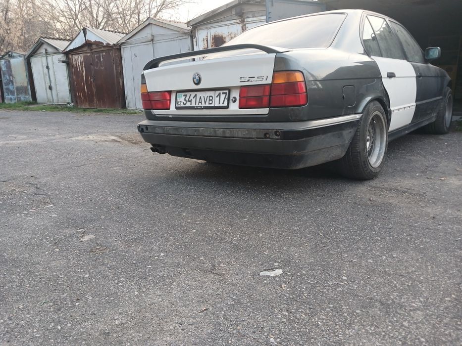 Бмв е34 бампер оригинал