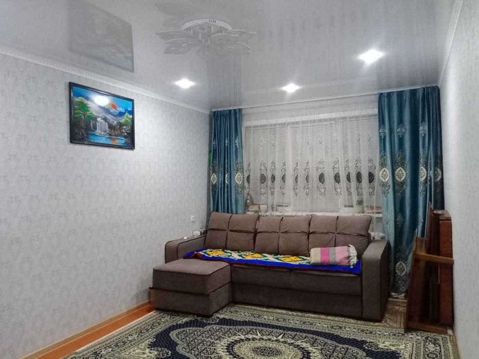 Продам 3х комнатную квартиру в центре.