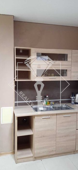 Продава се Офис в Пловдив, Кършияка - 63 кв.м за 2112 €/кв.м - Снимка #3