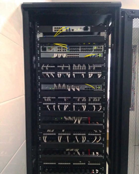 Wifi ,camera , damafon ,kompyuterlarga set.