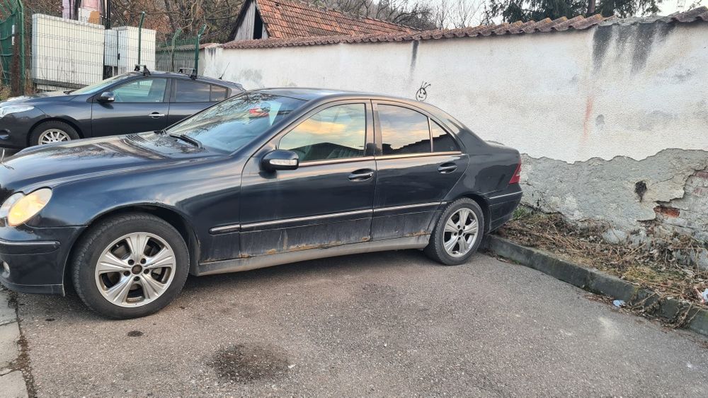 Mercedes c class 2005 facelift