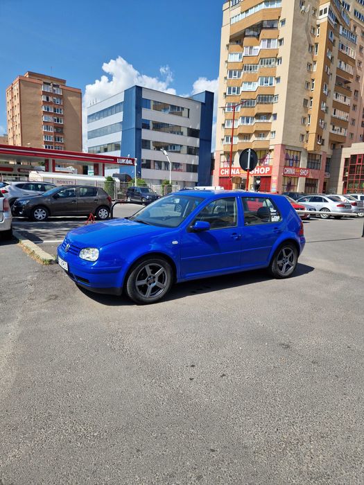 Vand golf 4 1.4 16v benzina