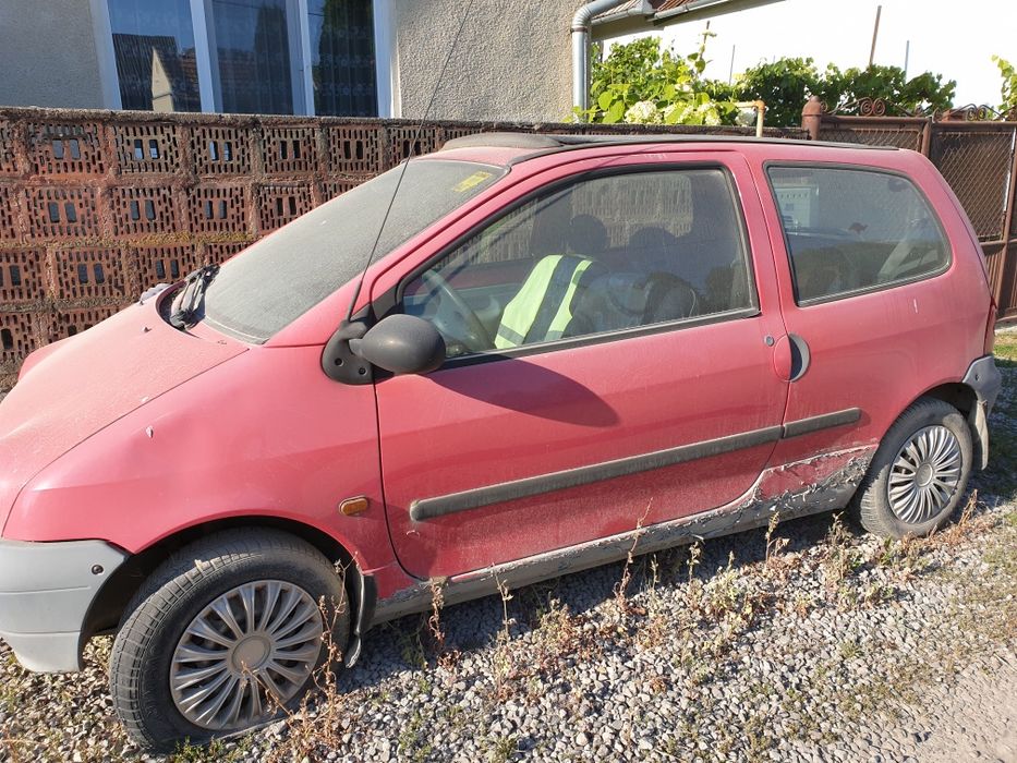 Masina Renault Twingo