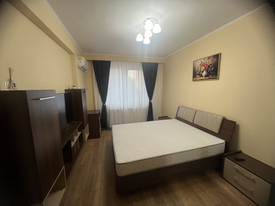 Apartament de închiriat bd Decebal