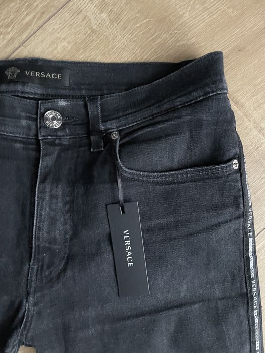 Blugi Versace - 100% ORIGINALI - Marimea 32