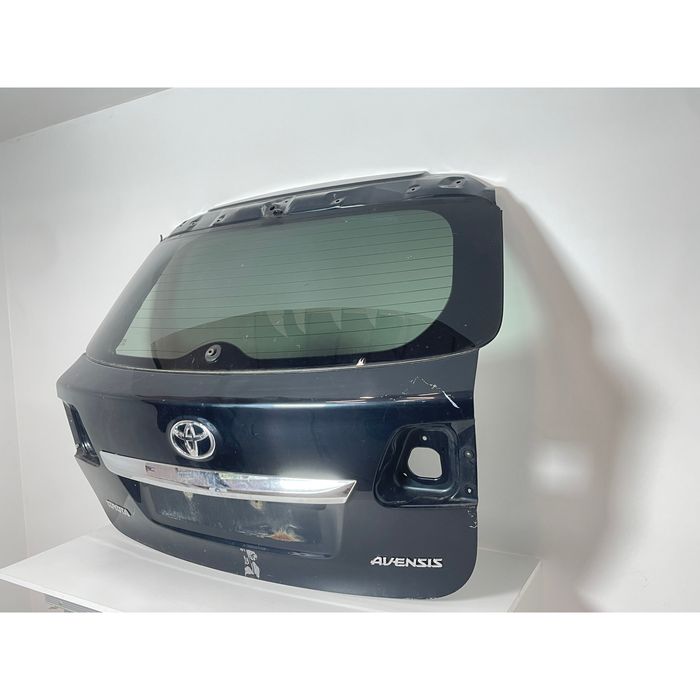 Заден капак за toyota avensis t27 - 67005-05100