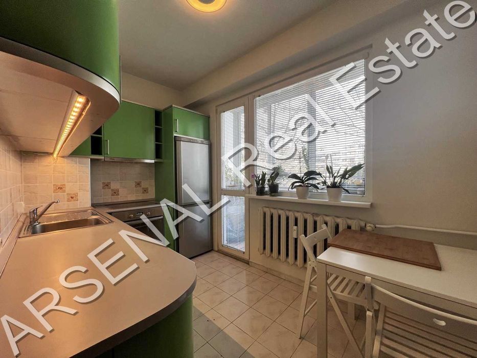 Дава се под наем Двустаен апартамент в София, Младост 1 - 72 кв.м за 598.23 € - Снимка #2