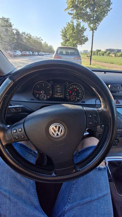 VOLKSWAGEN Passat 2009 — imagine 3
