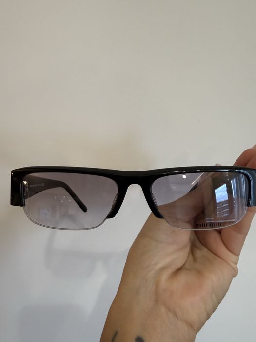 Miu Miu очила 16K04O
