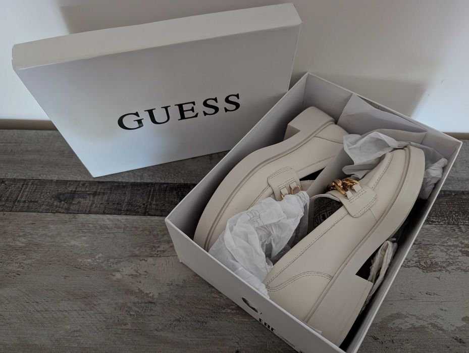 Кожени мокасини Guess 38 номер, дамски обувки