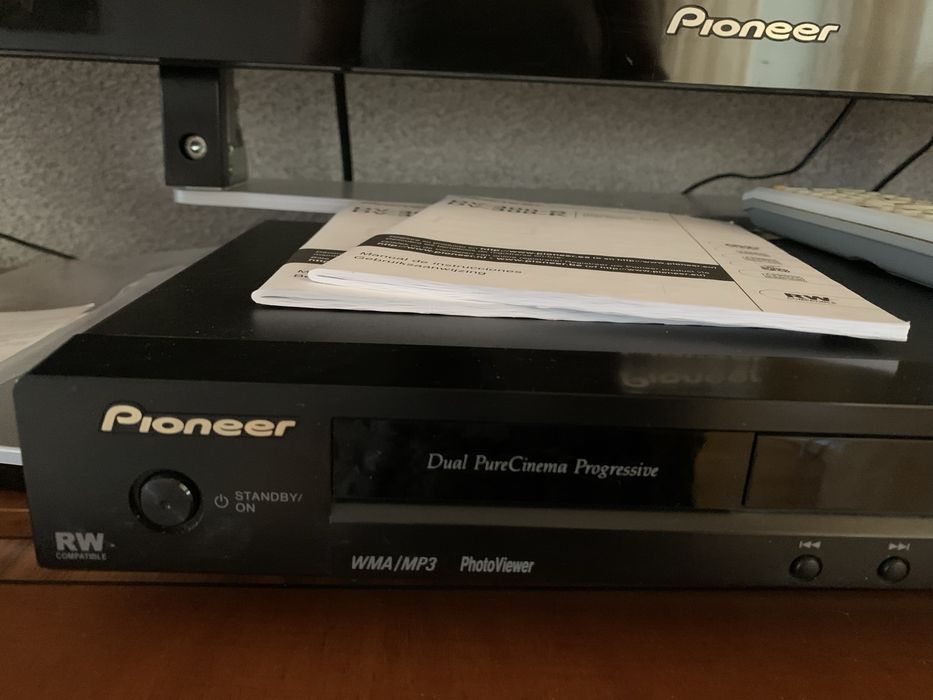 DVD видеоплеер DV-300-K