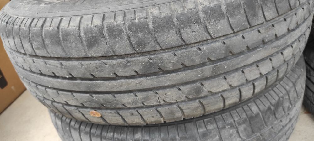 Cobalt balon Champiro R14 185/75