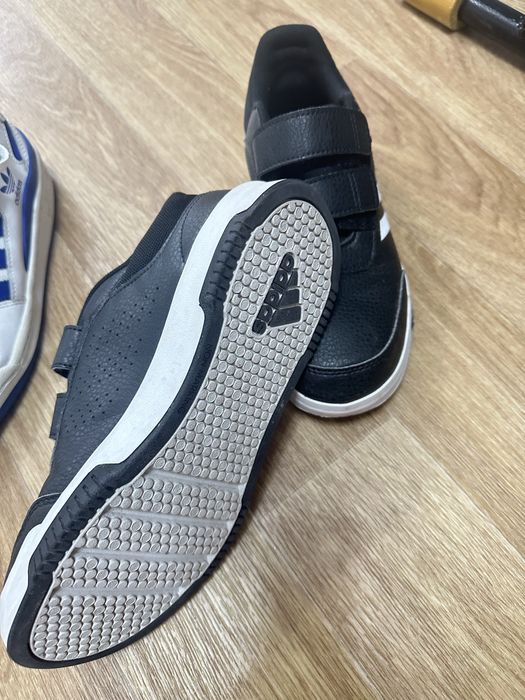 Кроссовки Adidas оригинал