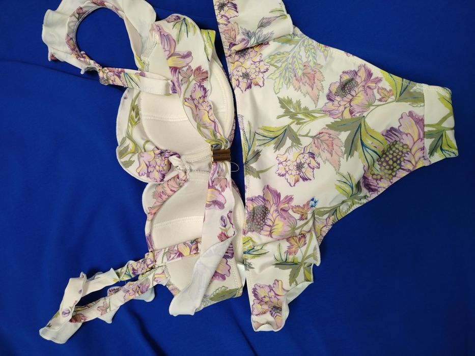 H&M бански комплект