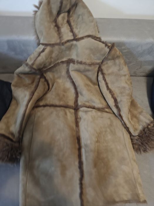 Cojoc de piele intoarsa (Ro) maro- deschis