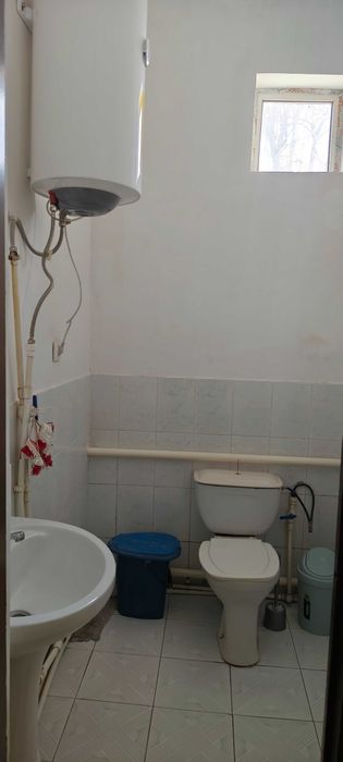 4 xonali pishgan g‘ishtli kottedj sotiladi, barcha sharoitlari bilan!
