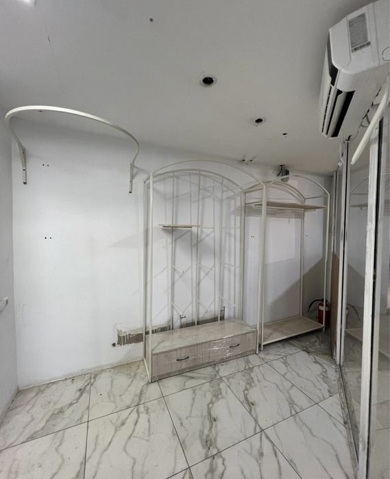 Продам тороговое оборудование