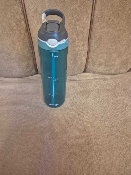 Vand Bidonase Apa Pt Sport Super Oferta.