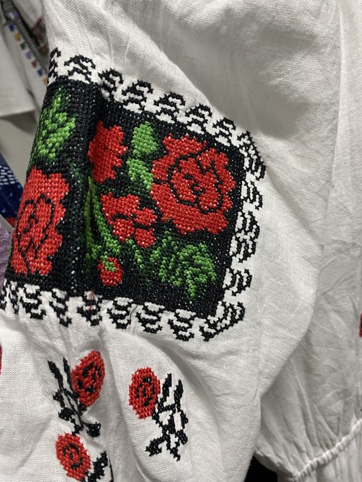 Rochie tradiționala româneasca