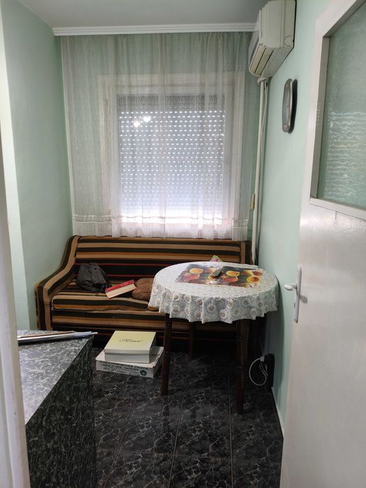 продавам двустаен апартамент  60 кв.м  в кв.Железник гр.Стара Загора