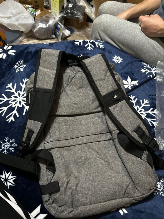 Wenig Rucsac cu Incarcator USB nou, cu etichete