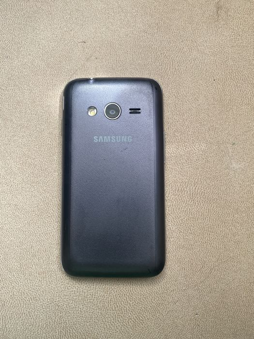 Телефон самсунг старый