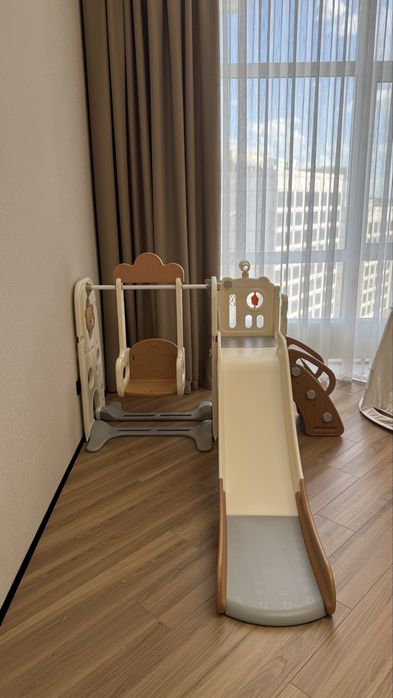 продам детскую горку/качельку