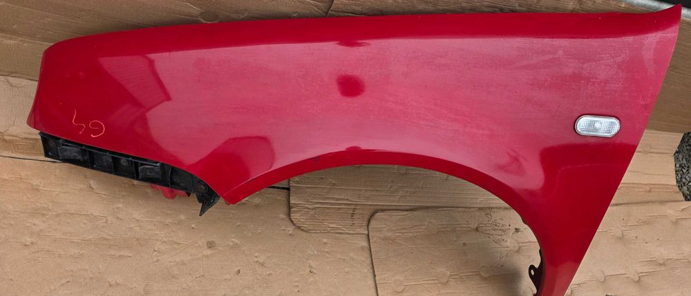 Aripa stanga fata Vw Golf 4 1998 / 1999 / 2000 / 2001 2002