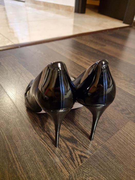 Pantofi lac cu toc cui Aldo 37.5