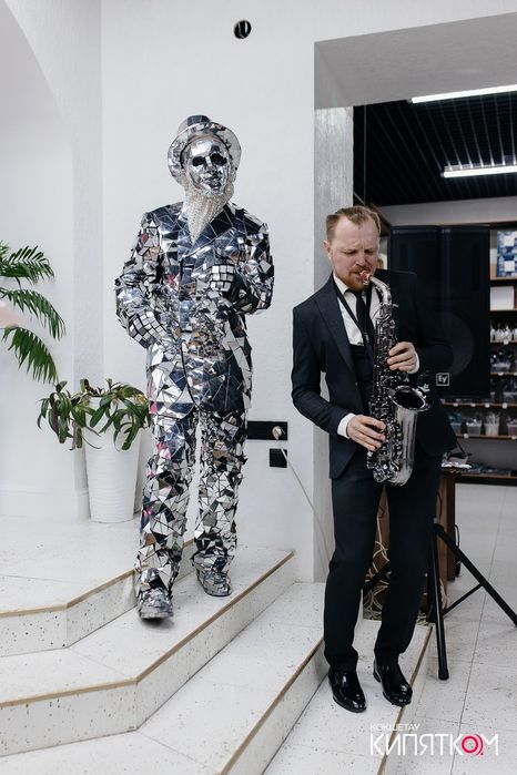 Саксофонист на мероприятие ,живой звук.