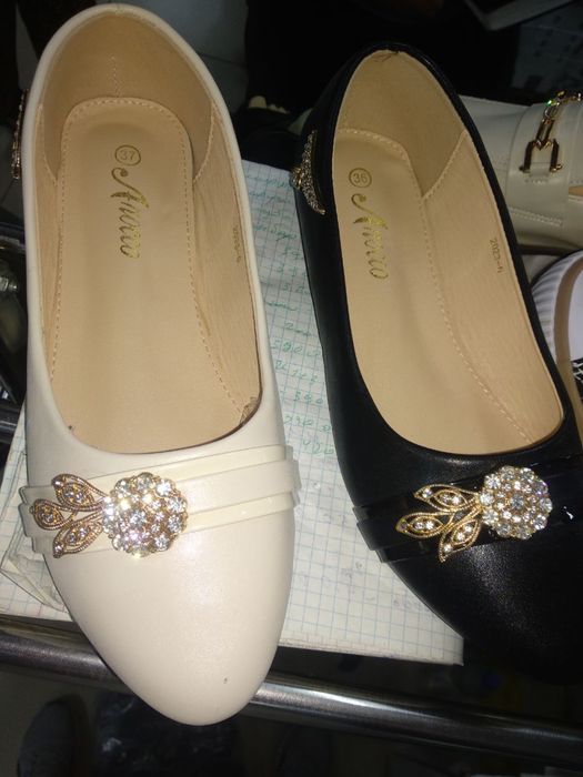 jenski oyoq kiyim optom narxda