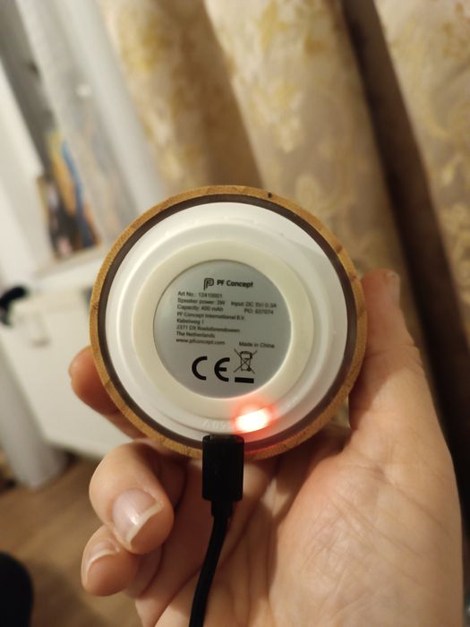 Boxă mini portabilă cu bluetooth nefolosită