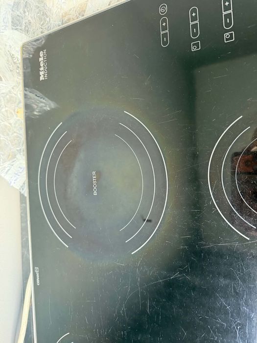 Индукционен плот Miele KM 493, 4 зони, Booster, 7.2 kW
