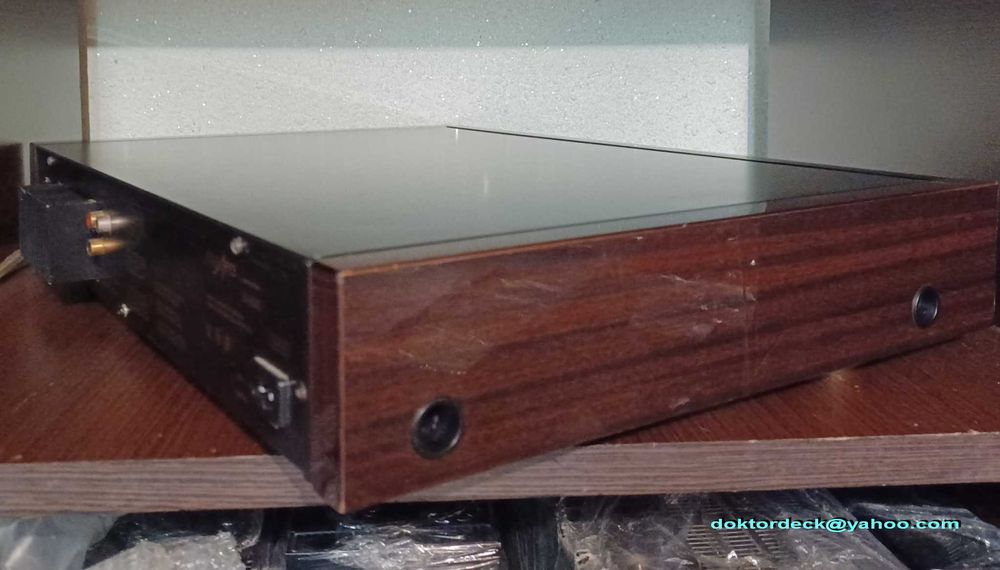 cd-player FINEARTS CD-9000  by Grundig