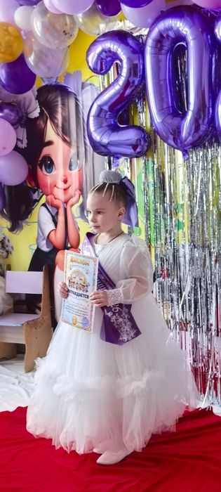 Продам нарядное платье